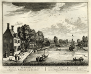 135602 Gezicht op de Vecht te Maarsseveen met links het rechthuis, daarnaast het huis Daelwijk, in het midden de ...